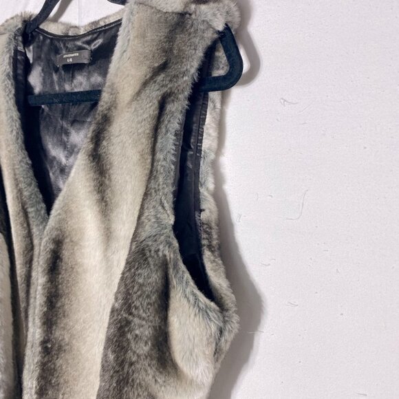 Denver Hayes Faux Fur Vest L - Picture 10 of 15